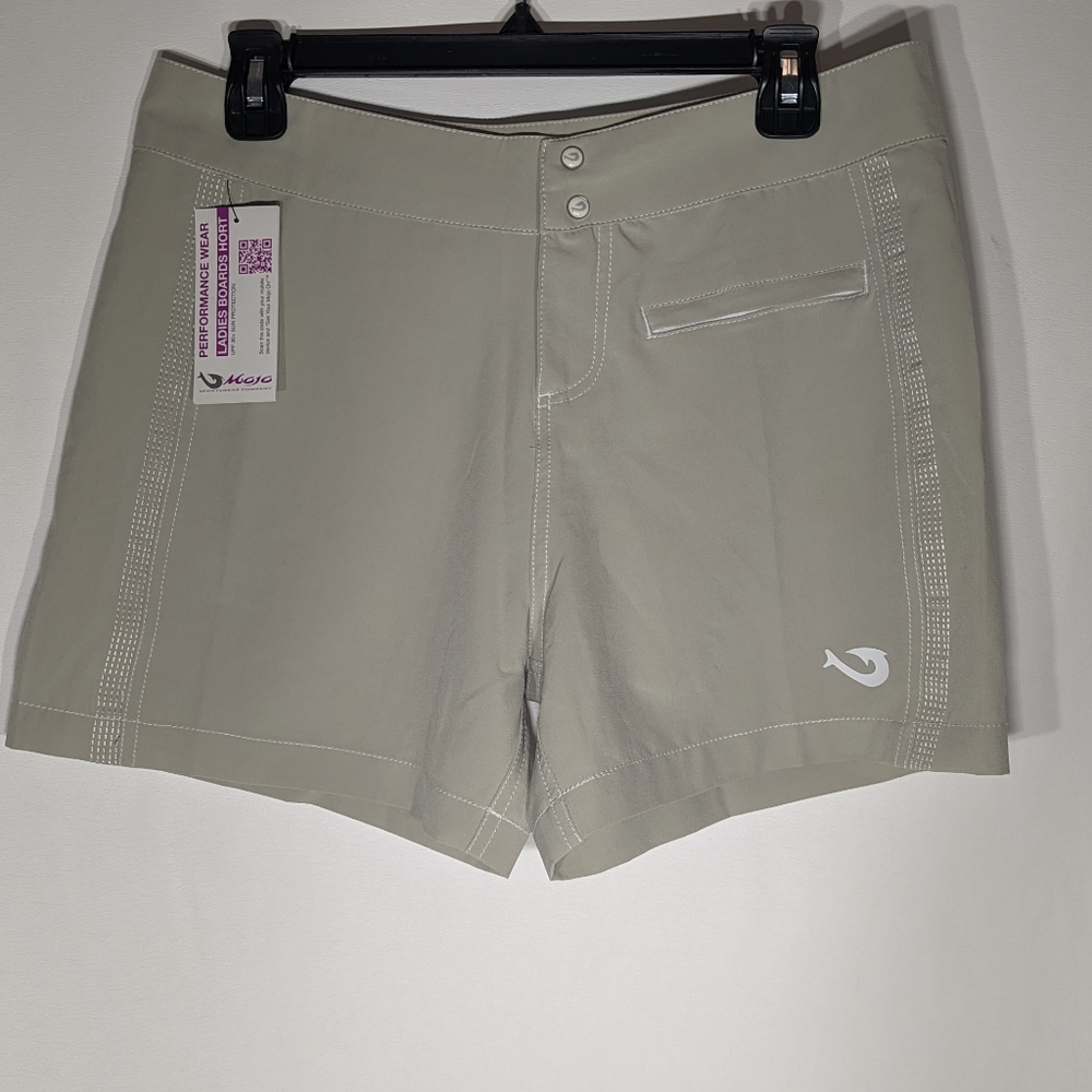 Mojo Performance Shorts, Medium, Khaki